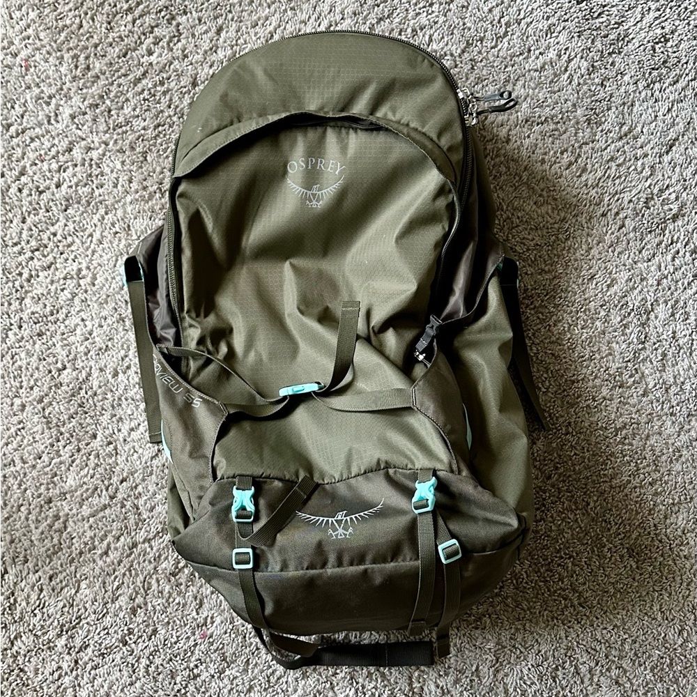 Osprey Fairview 55L Women's Travel Backpack, Misty Grey